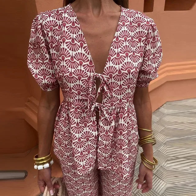 Lisa | Casual and Elegant Outfit