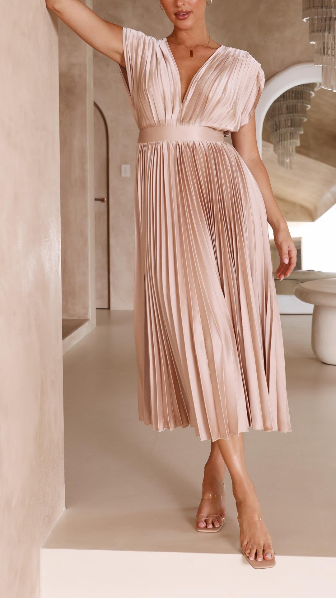 Alexis | Elegant Pleated Dress