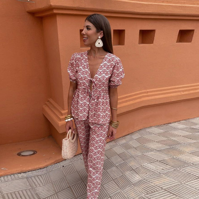 Lisa | Casual and Elegant Outfit