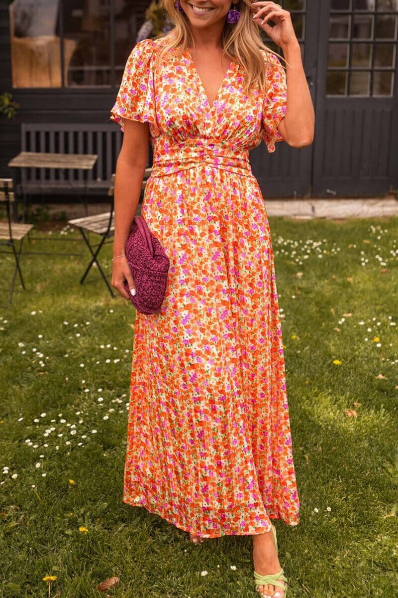 Sandra - Elegant Long V-neck Dress